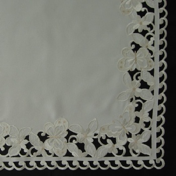 Tablecloths embroidered (sq. 90x90cm) / 80-1599
