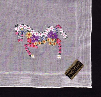 Handkerchiefs embroidered (sq. 32x32cm) / 81-0382