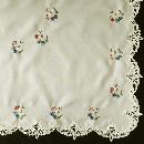 Tablecloths with guipure lace (sq. 90x90cm) / 80-1678
